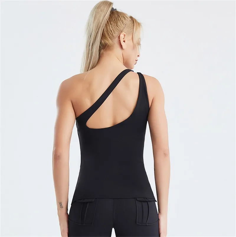 2021 Summer New Design Yoga Clothes Women′s Sexy Fitness Vest Running Fast Dry Naked Sports Underwear