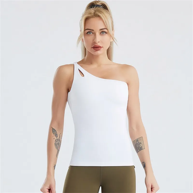 2021 Summer New Design Yoga Clothes Women′s Sexy Fitness Vest Running Fast Dry Naked Sports Underwear