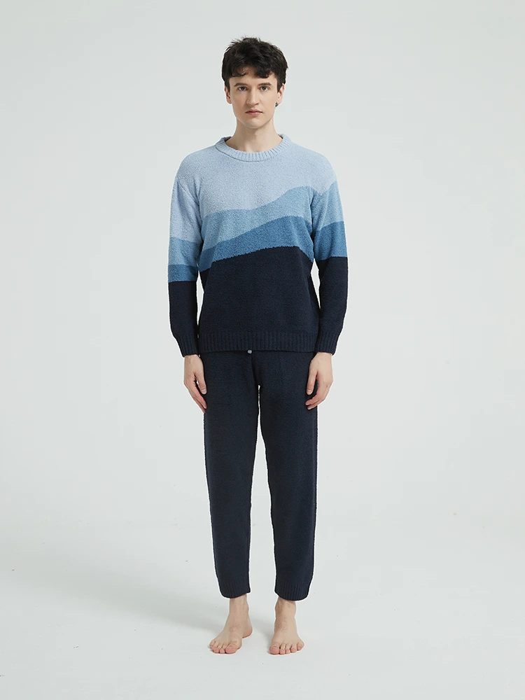 What is the Difference Between Knitted and Woven Pajamas?