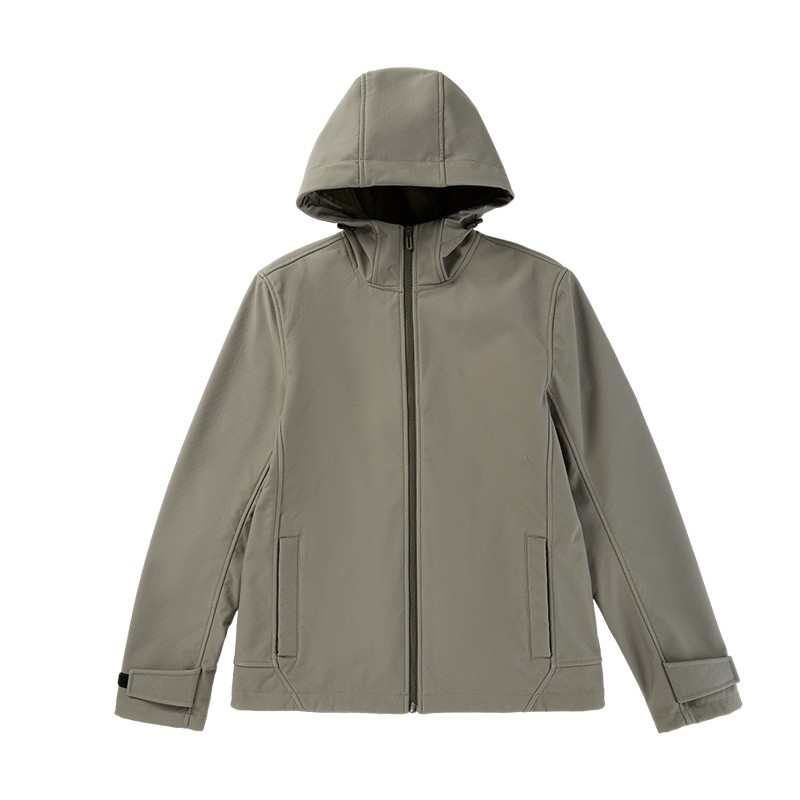 What Makes a Mens Outdoor Jacket Truly Worth Wearing Outdoors?