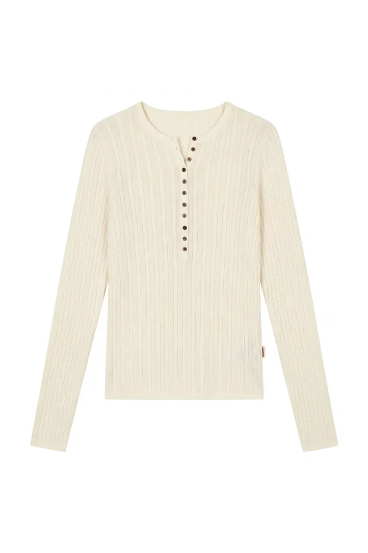 How to Choose the Perfect Women's Sweater for Every Season and Occasion