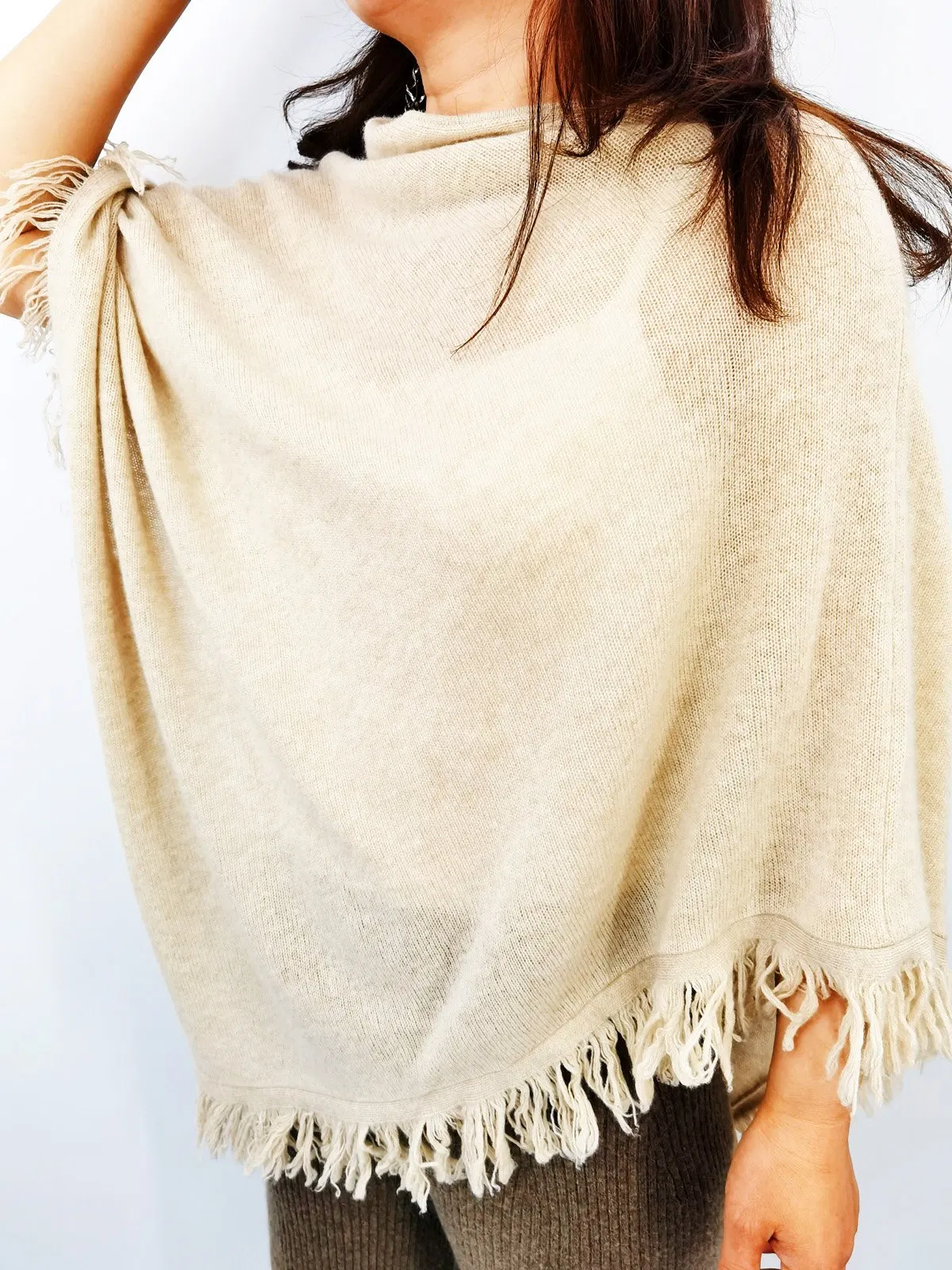 30%Cashmere 70%Wool Eyelash Tissue Poncho
