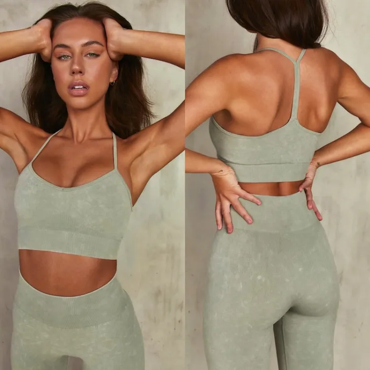 Amazon Hottest Sexy Seamless Jeans-Style Active Wear Classy Athletic Apparel, 2 Piece Acid Wash Yoga Bra +Exercise Leggings Matching Workout Sets for Women