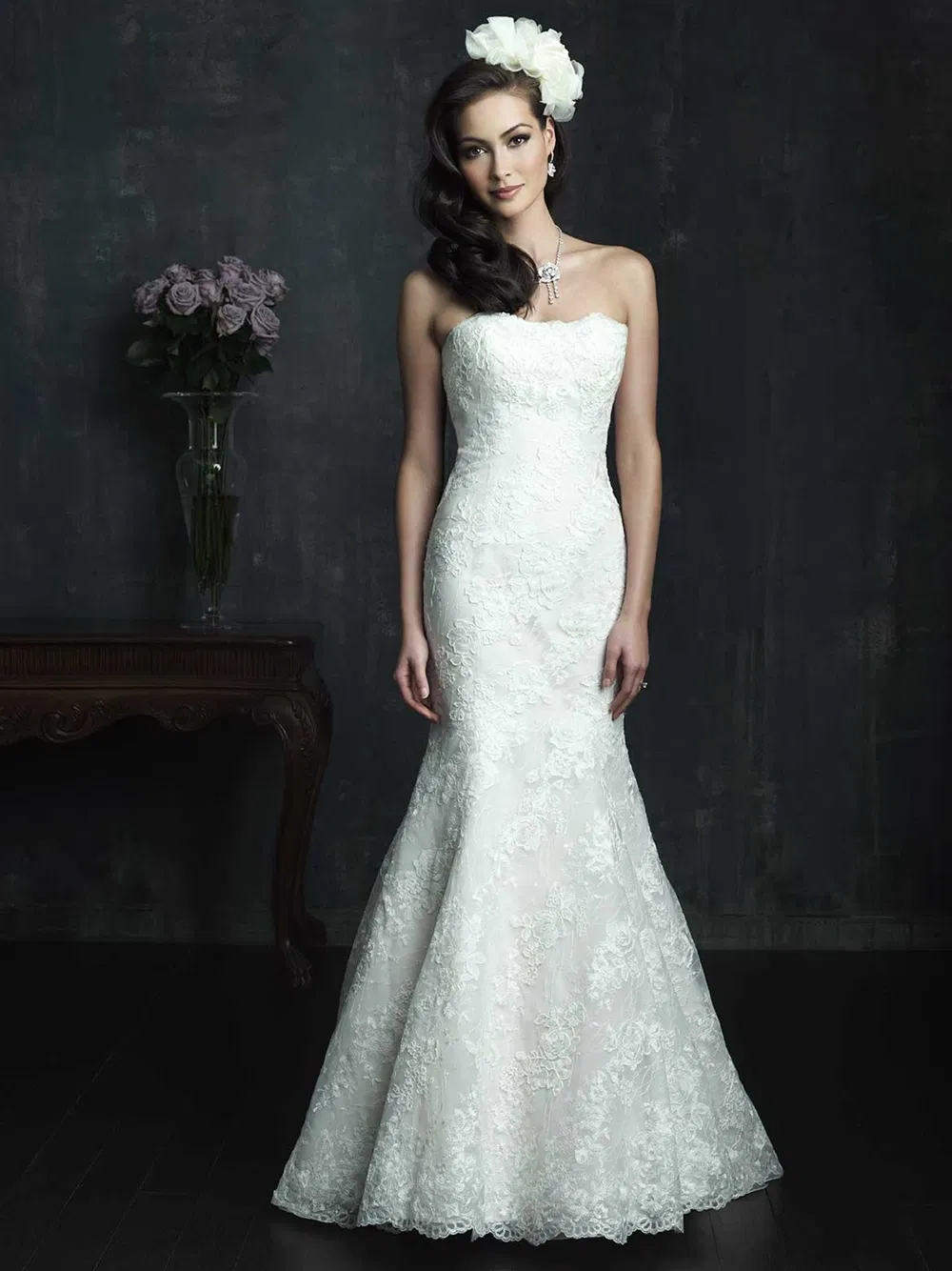 Elegant Trumpet Wedding Gowns Lace Strapless Bridal Wedding Dresses