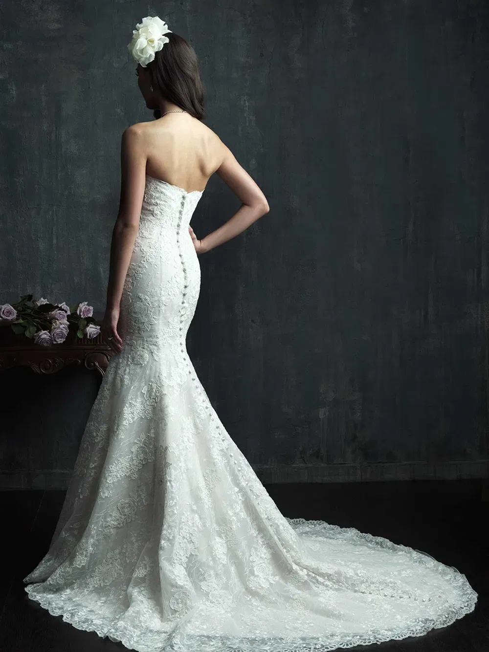 Elegant Trumpet Wedding Gowns Lace Strapless Bridal Wedding Dresses