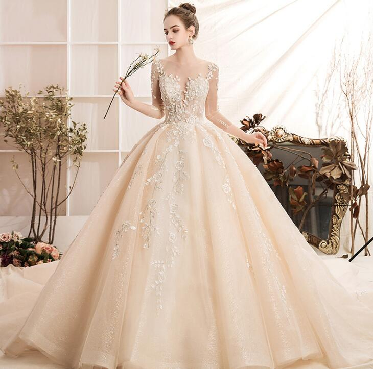 High Quality Hepburn Spring Empire Lace Embroidery Wedding Dress