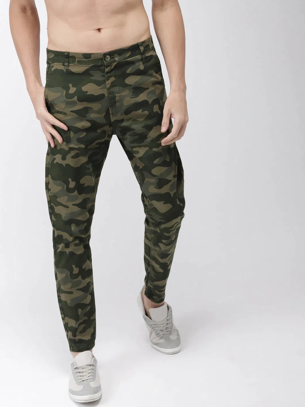 Men Olive Green Tapered Fit Camouflage Print Chinos Outdoor Weart Workpants