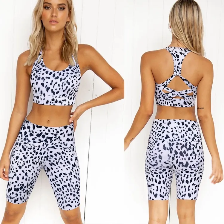 New 2 Piece Summer Workout Sets Ahletic Attire for Women, Stretchy Yoga Outfit Snakeskin Print High Waist Shorts and Sport Bra Gym Running Clothes