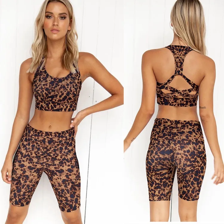 New 2 Piece Summer Workout Sets Ahletic Attire for Women, Stretchy Yoga Outfit Snakeskin Print High Waist Shorts and Sport Bra Gym Running Clothes