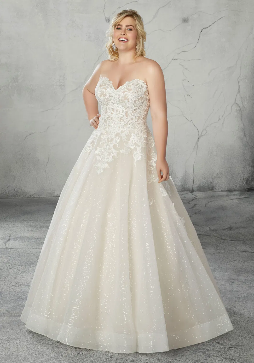 Plus Size Bridal Wedding Gowns A-Line Tulle Sweetheart Glistter Lace Wedding Dress L2087