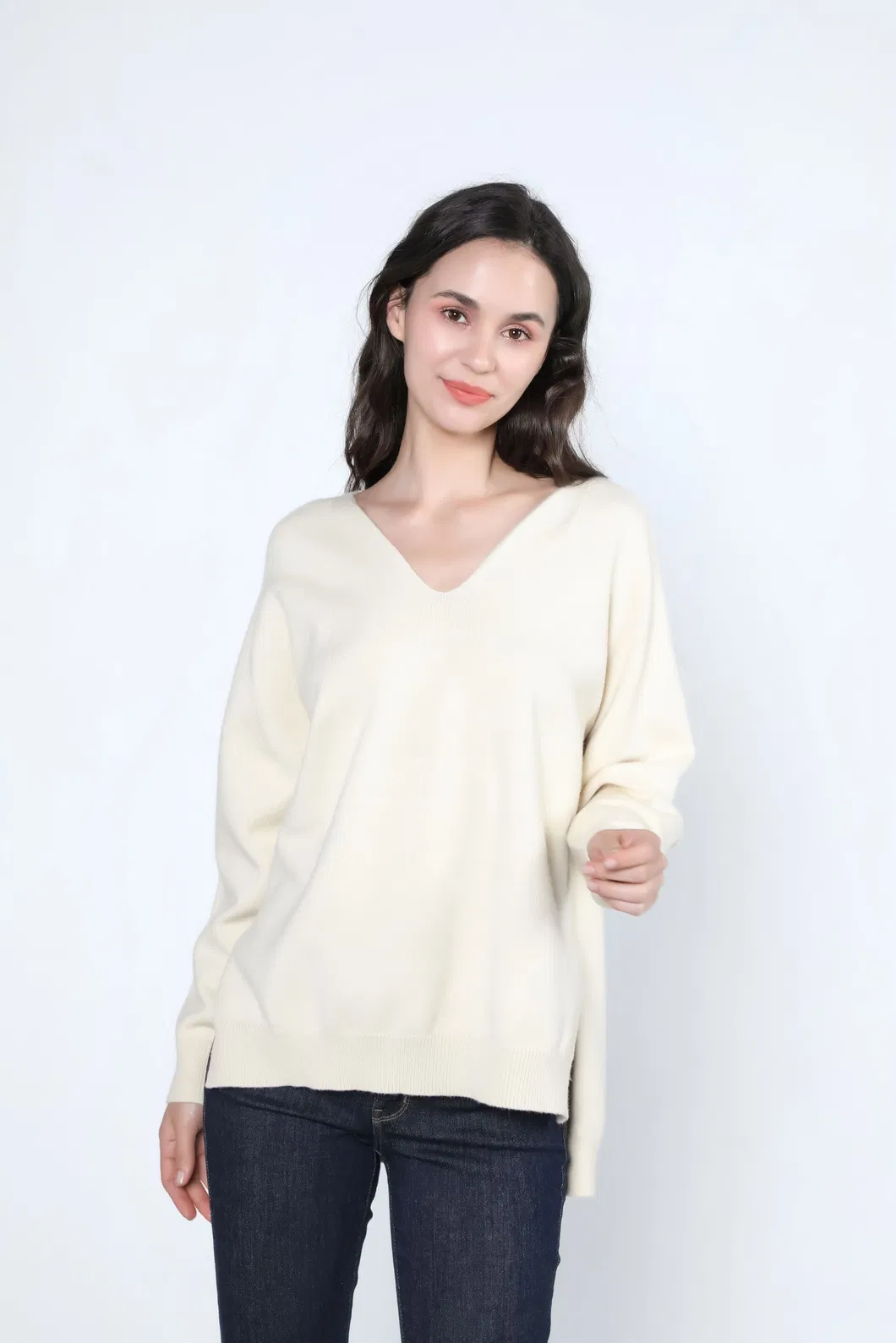 Precious Alpaca Nylon Blends Ladies Oversize V-Neck Jumper Sweater-3ply