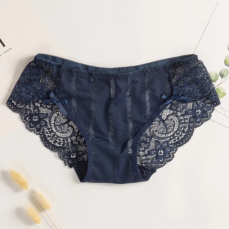 The Thin Ice Silk Stripe Lace Edge Lightly Skilled Hollow out Sexy Perspective Air Lady Low Waist Cotton Crotch Underwear Woman