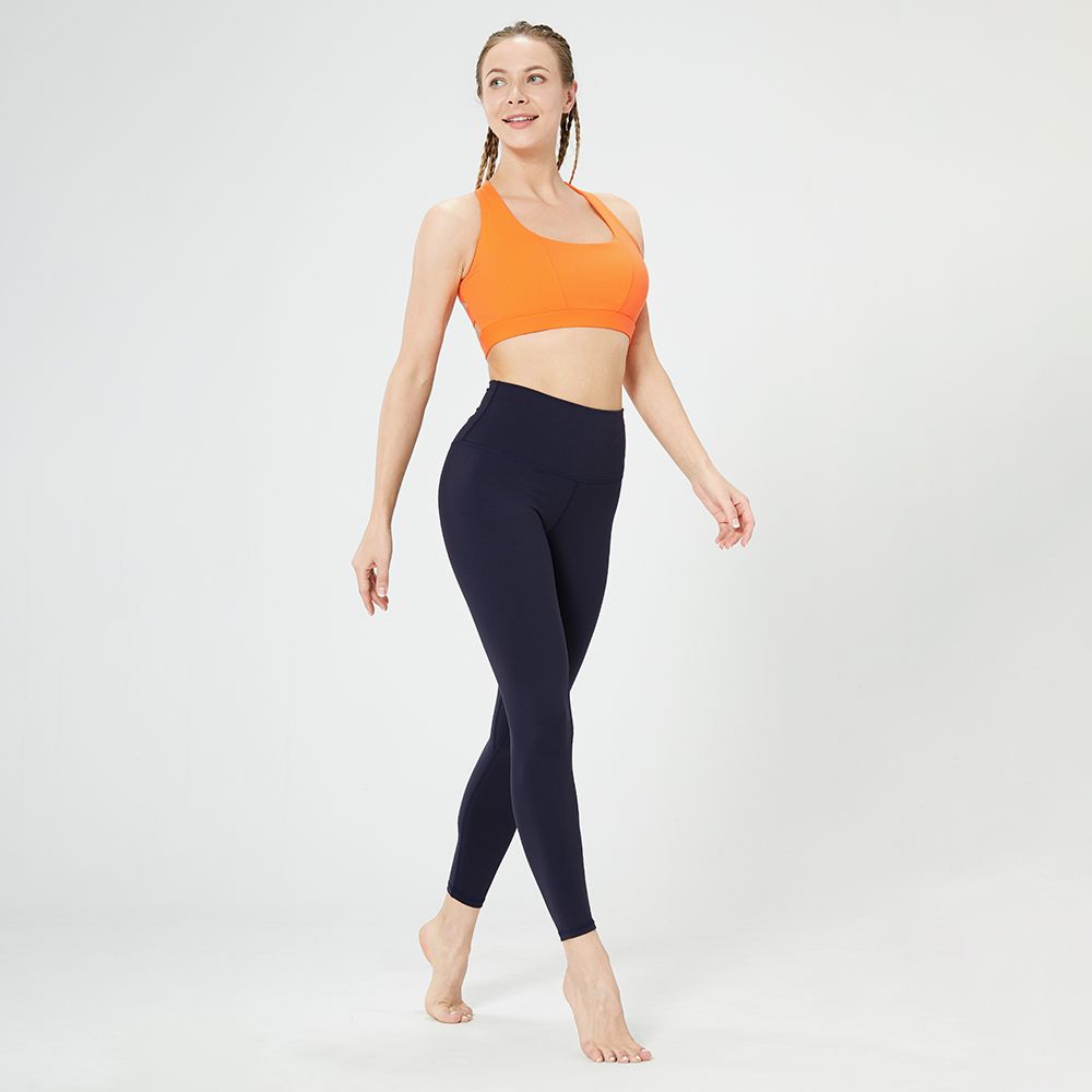 Top Fashionable Orange Yoga Suit Black Nylon Materials