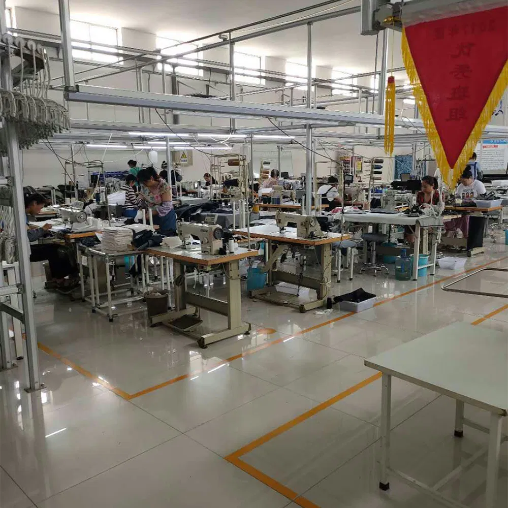 Women′s Underwear Cotton Silk Antibacterial Crotch Sexy Lace Trim Thong